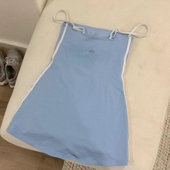 ALO Yoga Airbrush Streamlined Dress - Picture 5 of 5